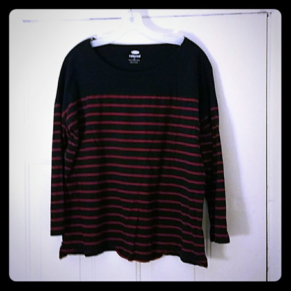 **CLOSET CLOSEOUT**Old Navy 3/4 sleeve Shirt